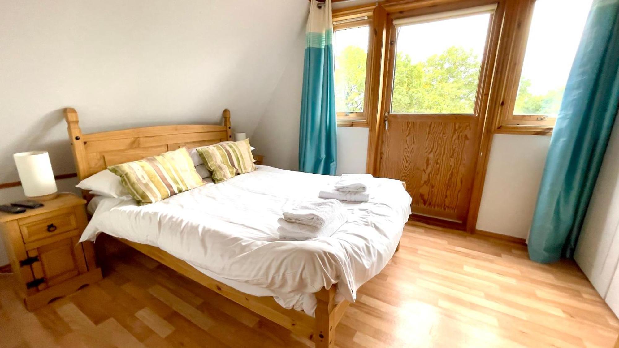 Spacious Primrose For 6 With Hot Tub At A Ferienhaus *